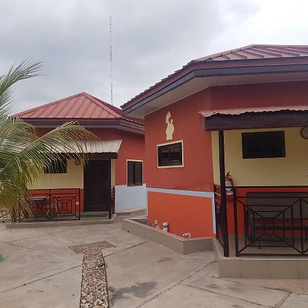 Bowman City Hotel Kpandu Buitenkant foto